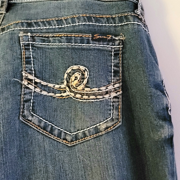 Plus Size 32 Seven7 Women's Distressed Bootcut Denim Jeans - Picture 11 of 16